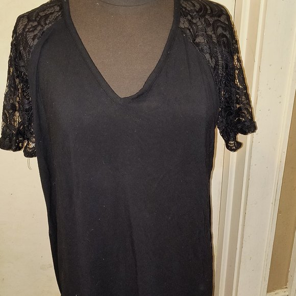Zenana Signature FIt Top - Picture 1 of 4